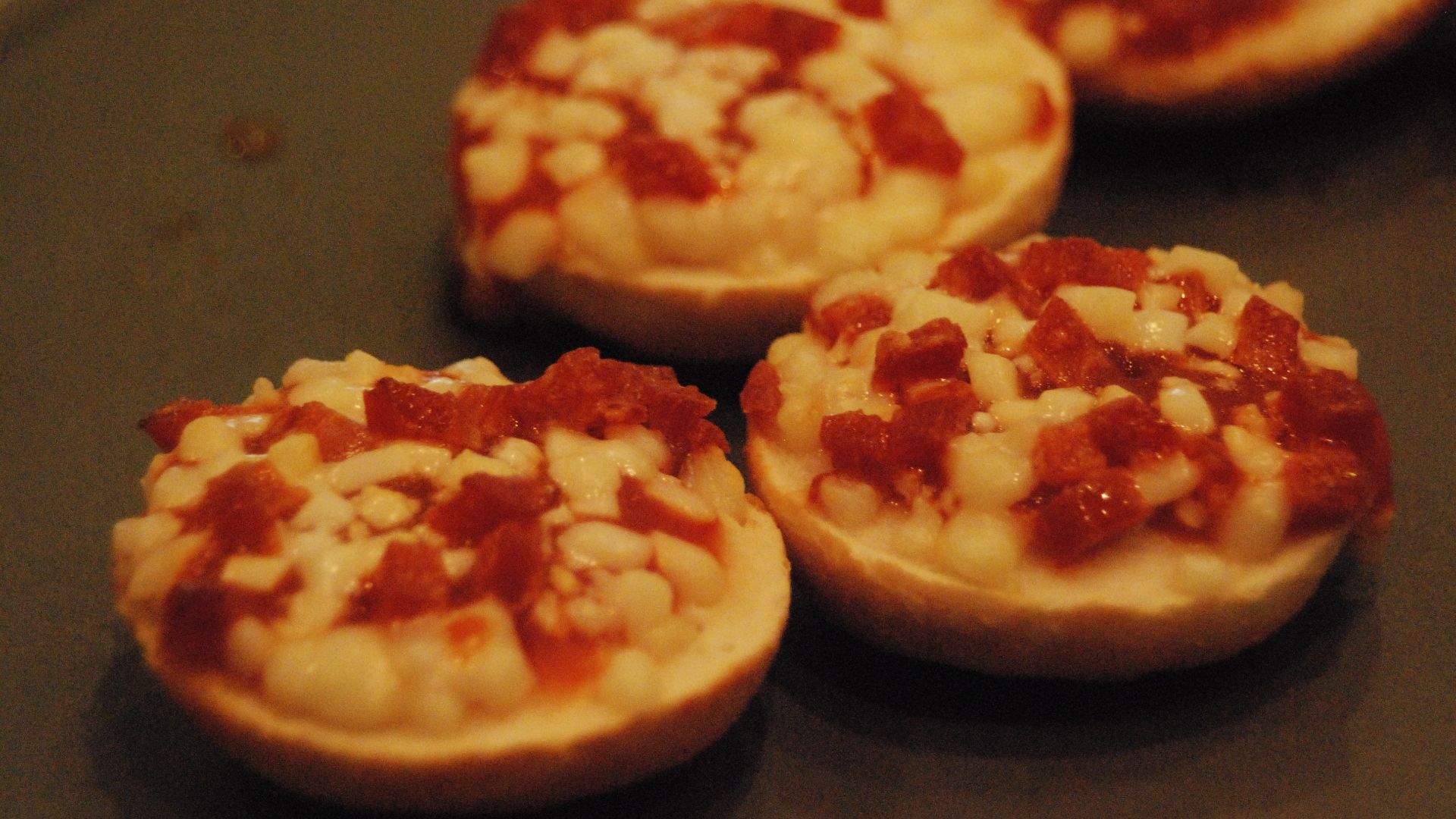 File:Bagel bites pepperoni.JPG