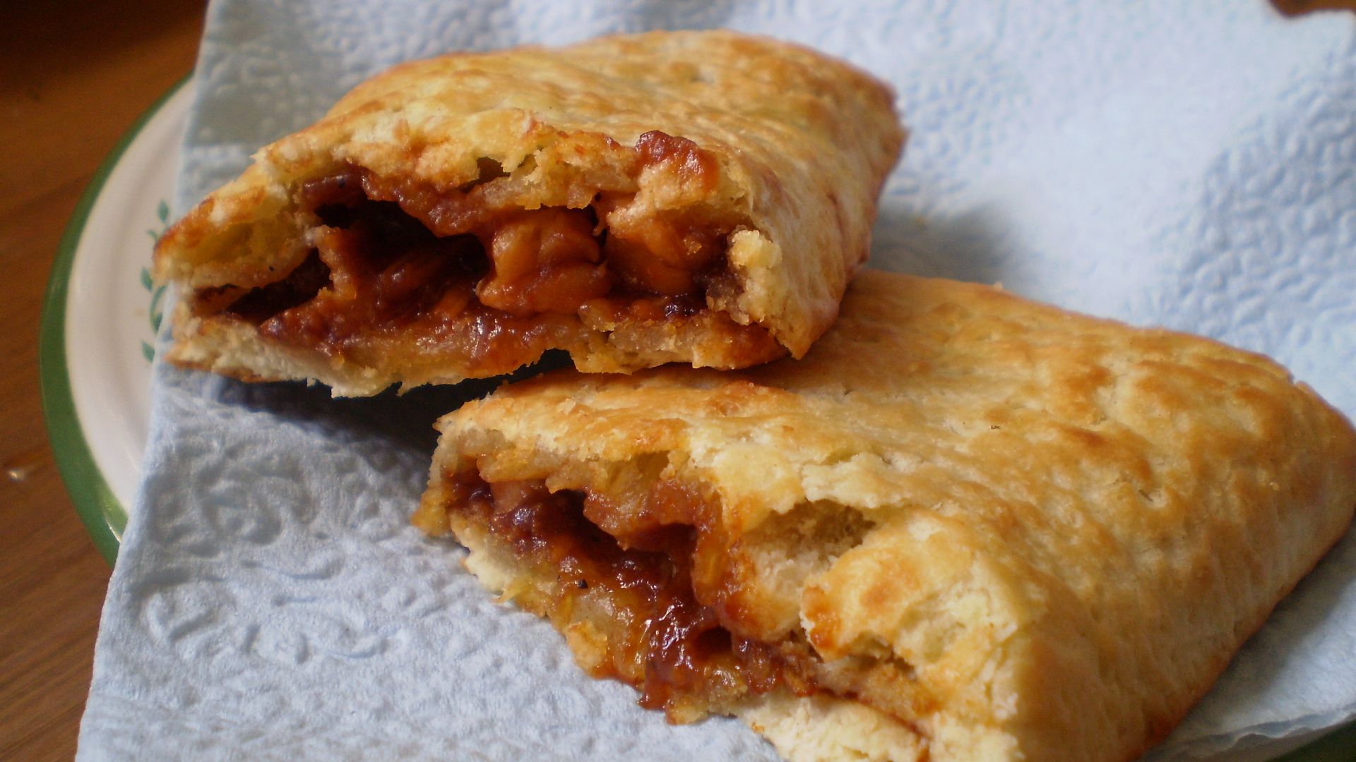 File:Hot Pocket bbq chicken.JPG