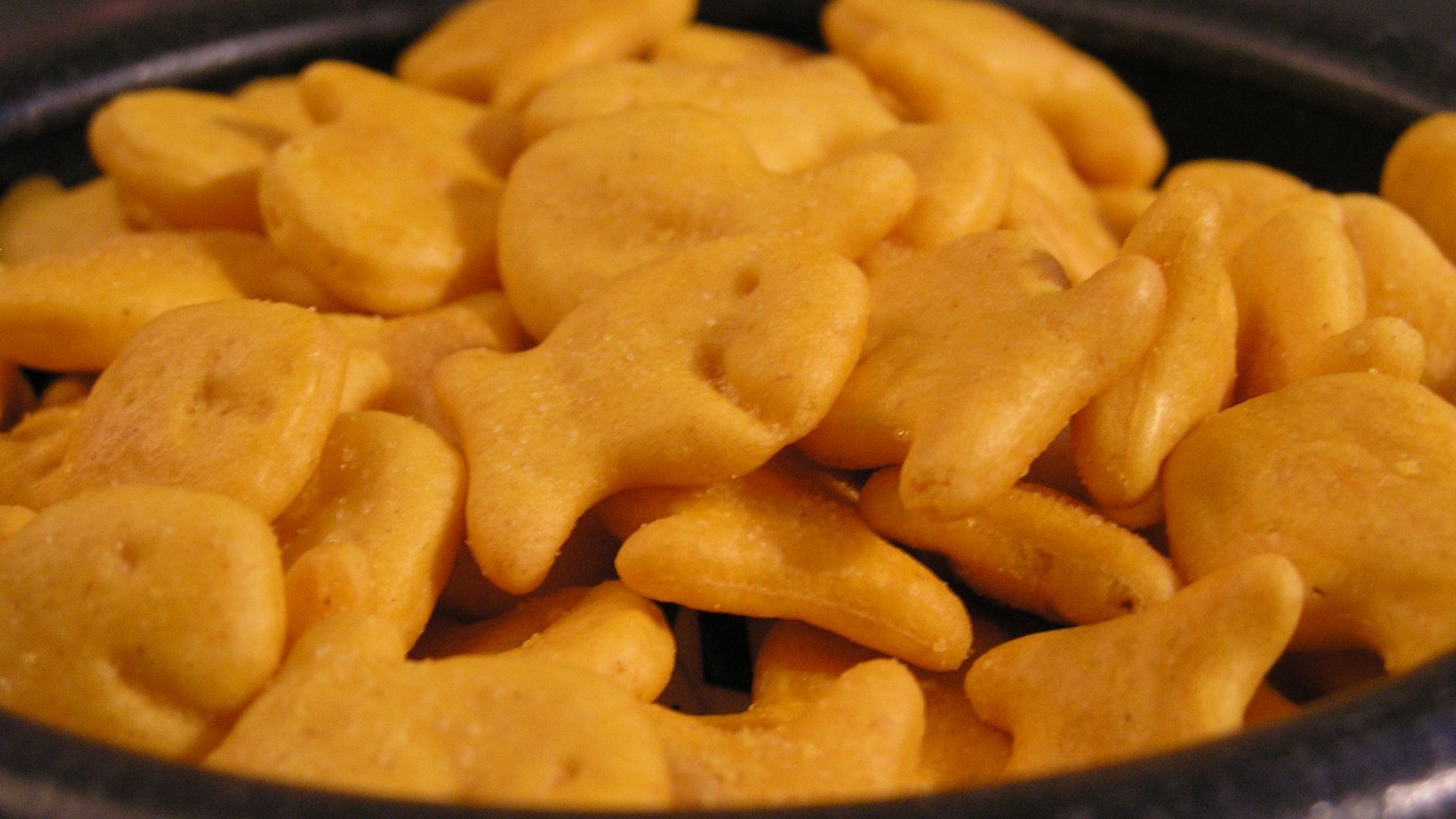File:Goldfish crackers.jpg