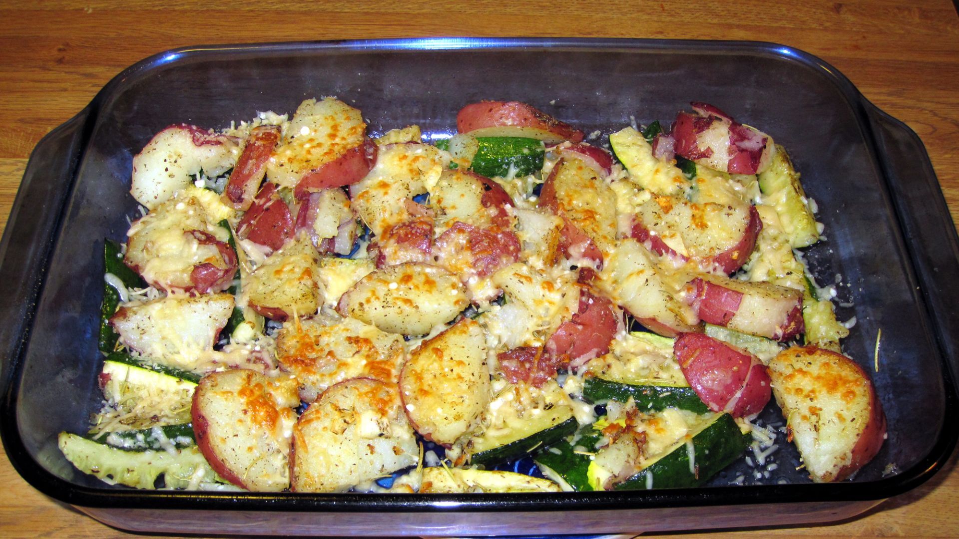 File:Parmesan-crusted zucchini and potatoes (4070500102).jpg