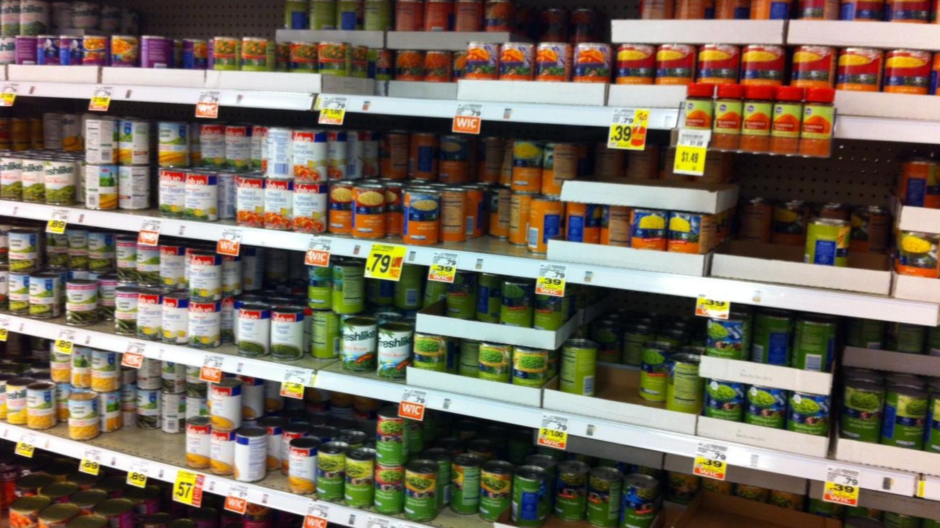 File:Shelves of Canned Vegetables at Kroger.jpg