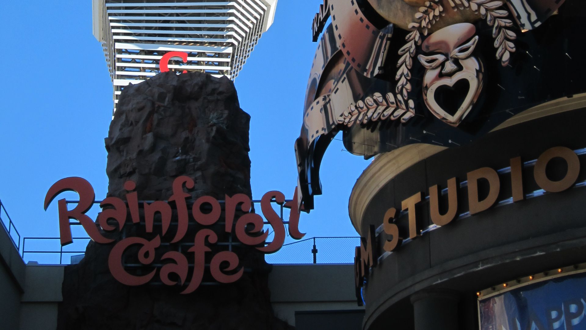 File:City of Niagara Falls - 1 (15544611648).jpg