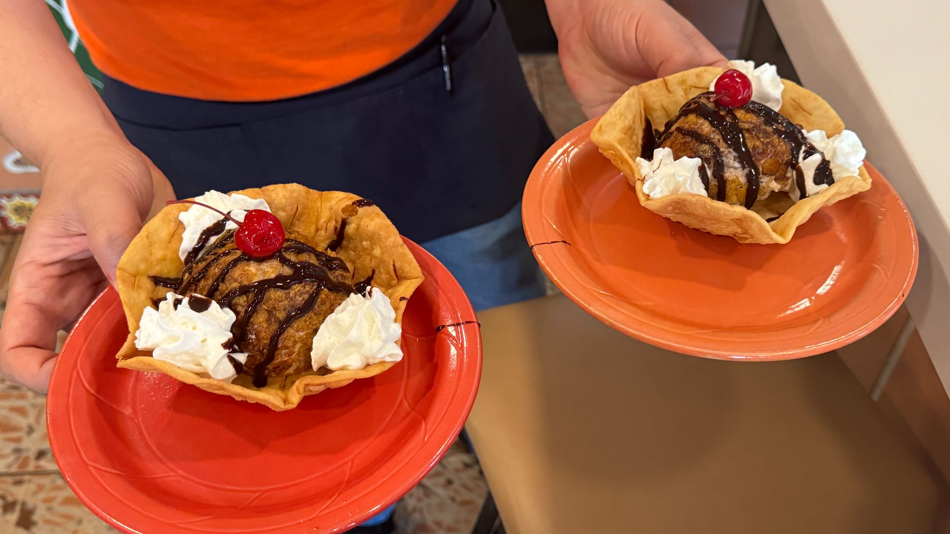 File:Taqueria La Hacienda - August 2024 - Sarah Stierch.jpg