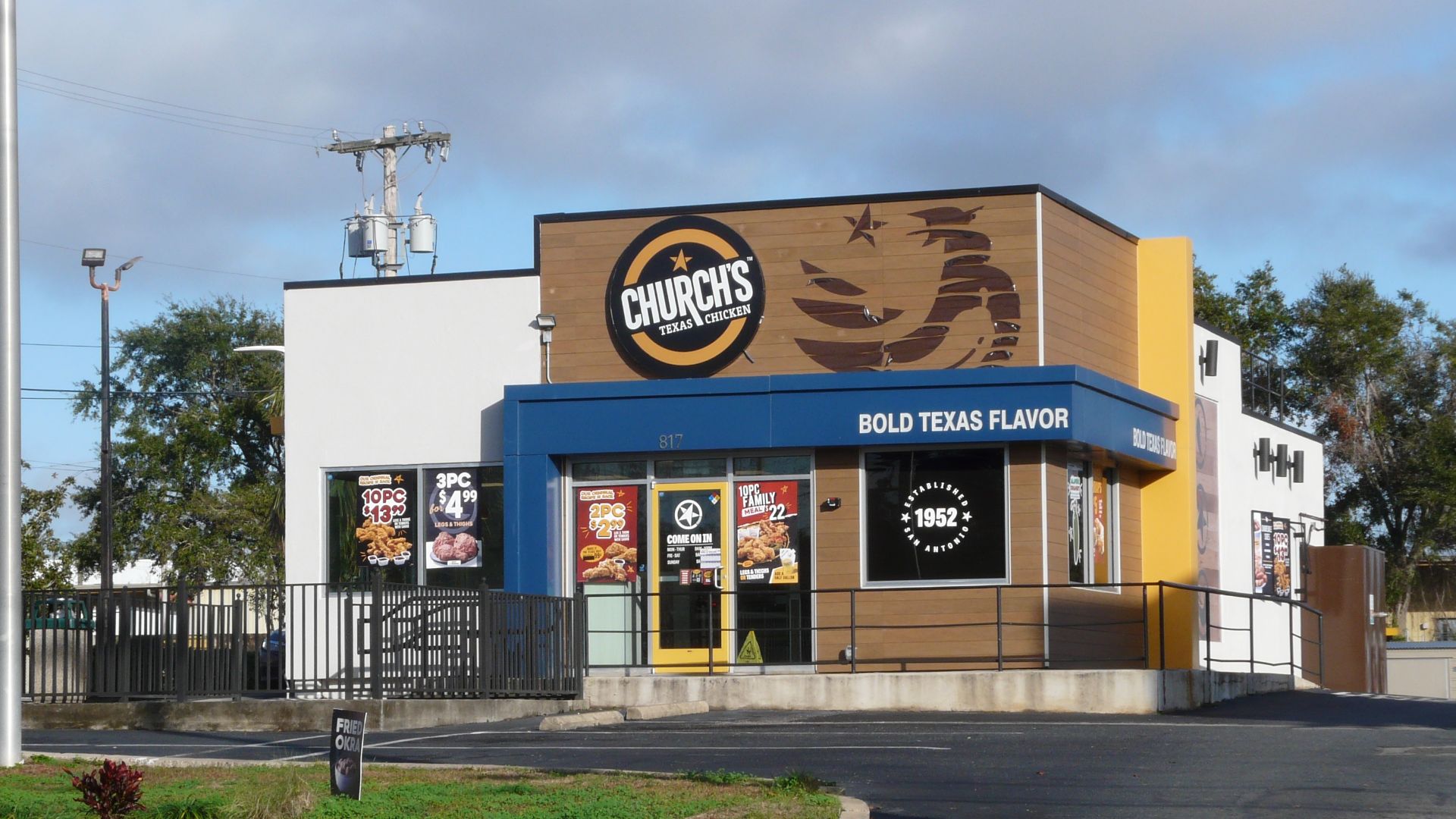 File:Churches Texas Chicken on Lake Bradford Road, Tallahassee.jpg