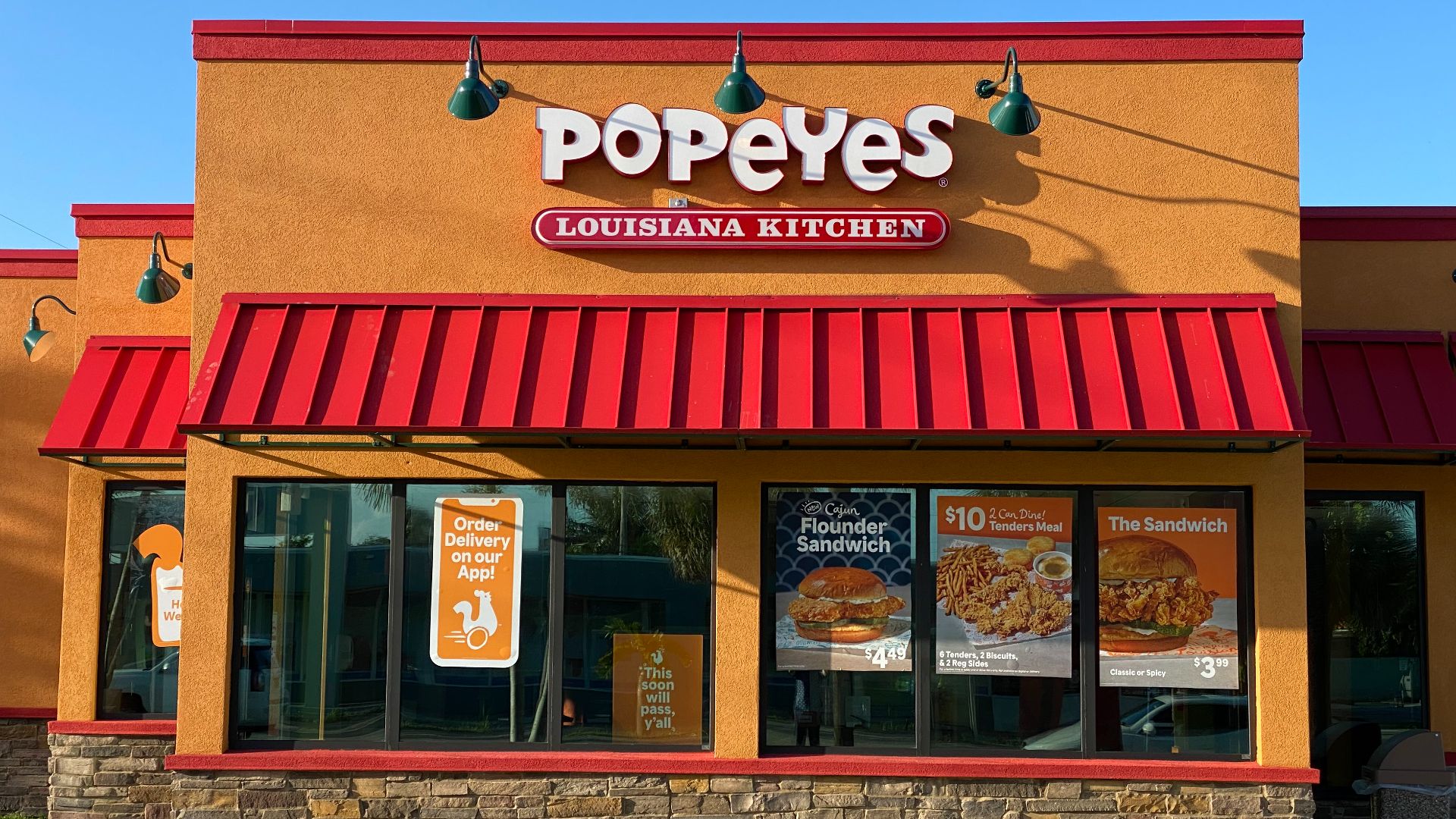 File:Popeyes Louisiana Kitchen (51195358373).jpg