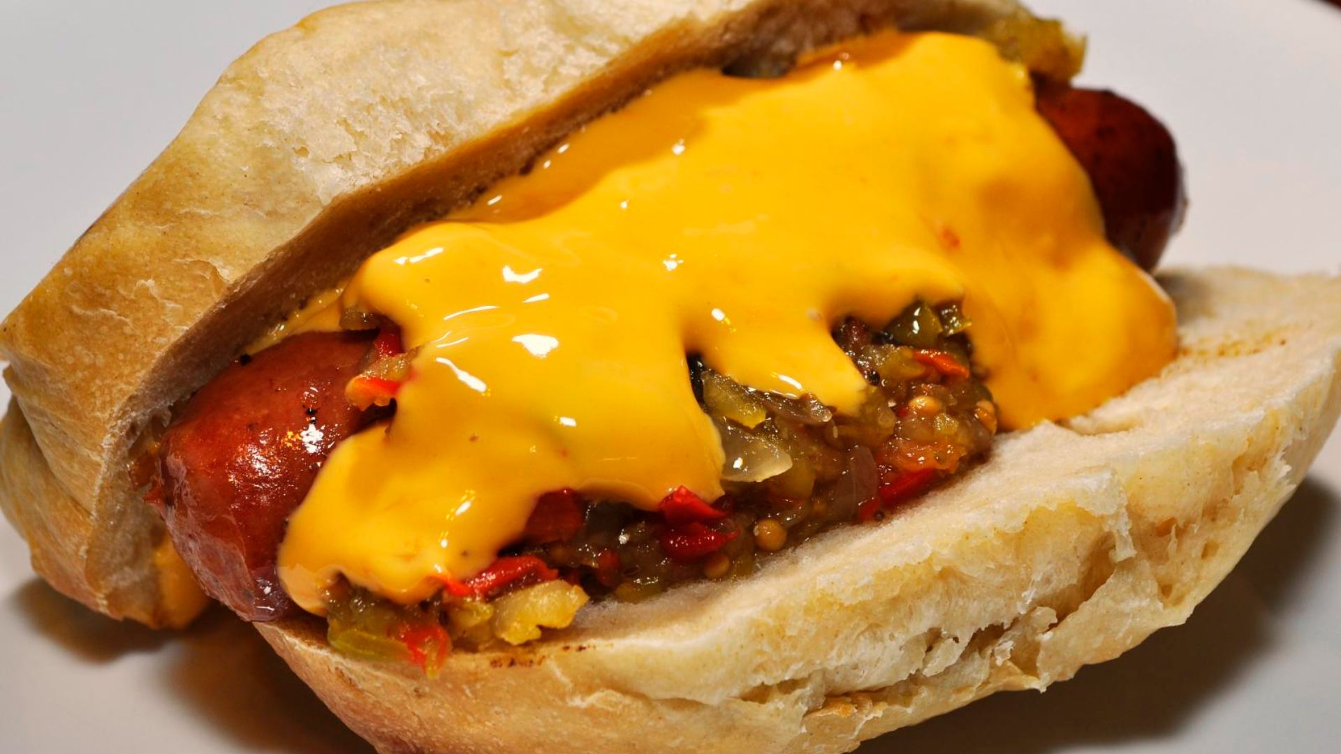 File:Mmm... hot dog! (5406511912).jpg