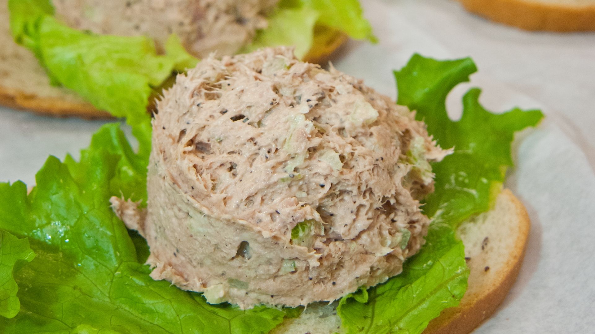 File:Tuna fish sandwiches for the National School Lunch Program (1).jpg