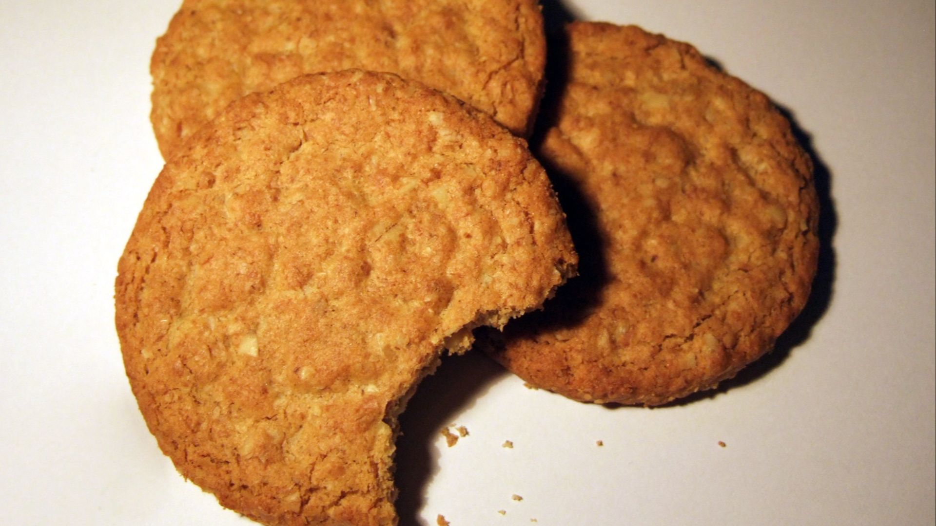 File:Hobnobs.jpg
