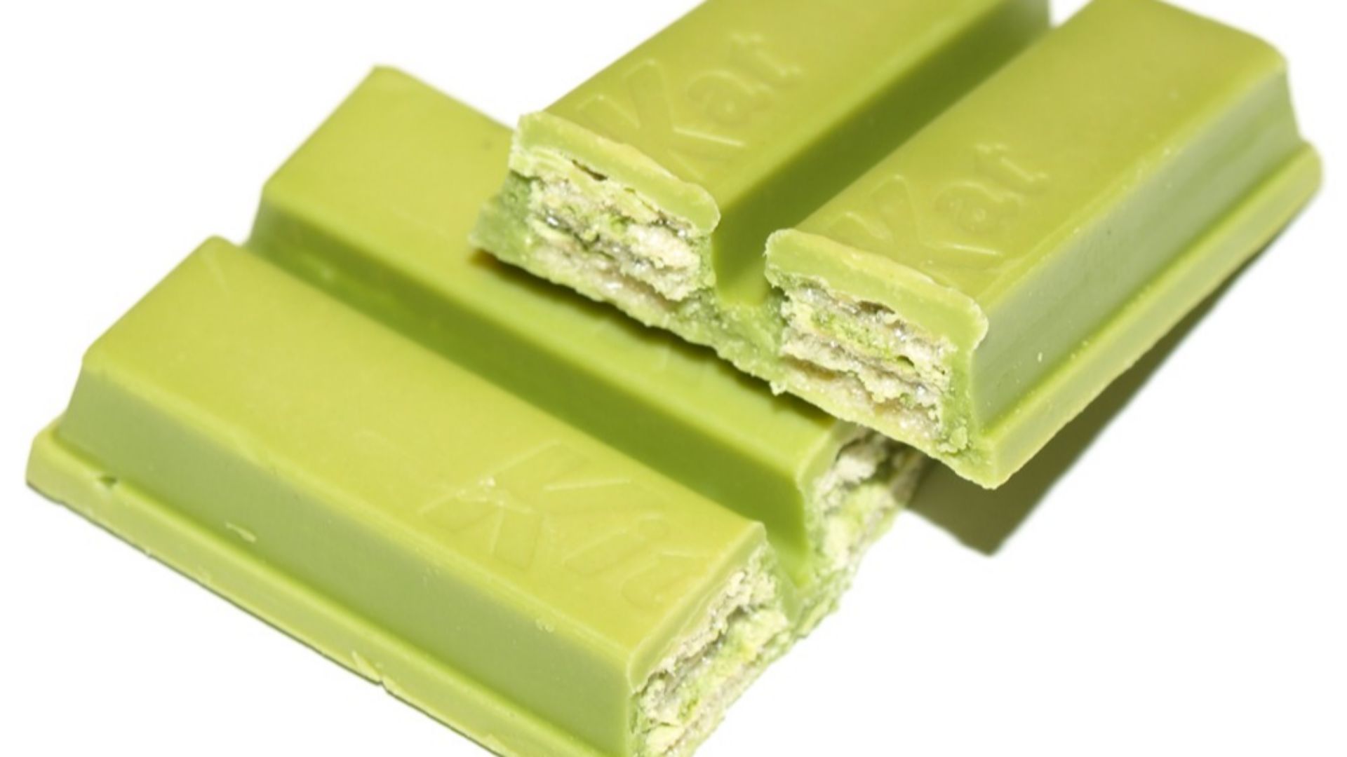 File:KitKat Uji Matcha (Green Tea from Uji) split (6375449255).jpg