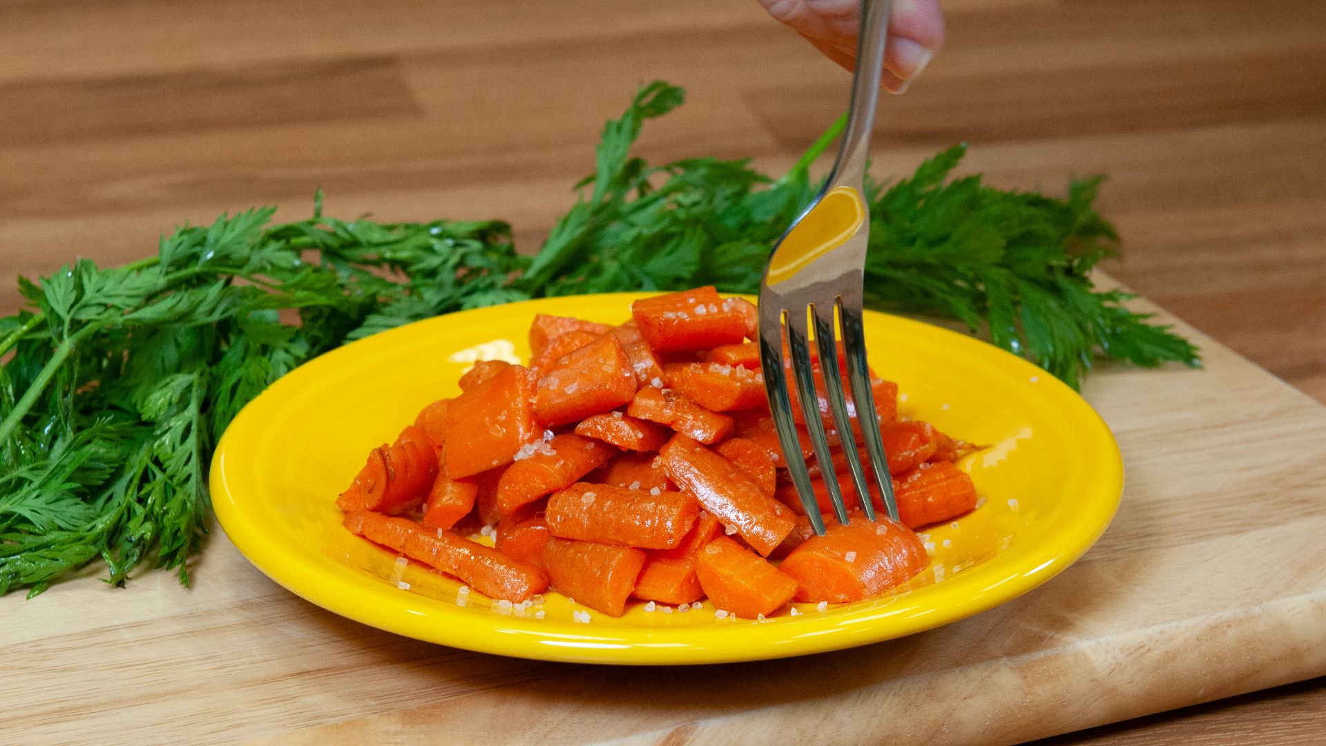 File:Simply Roasted Carrots - 50384004252.jpg