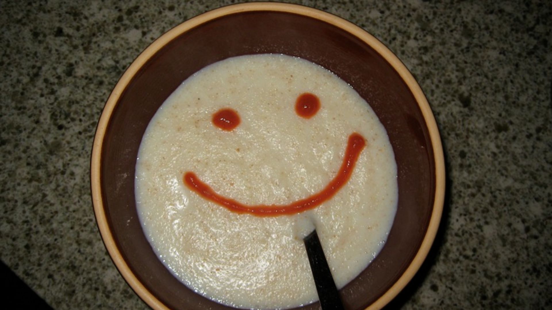 File:Cream of wheat with sriracha sauce.jpg