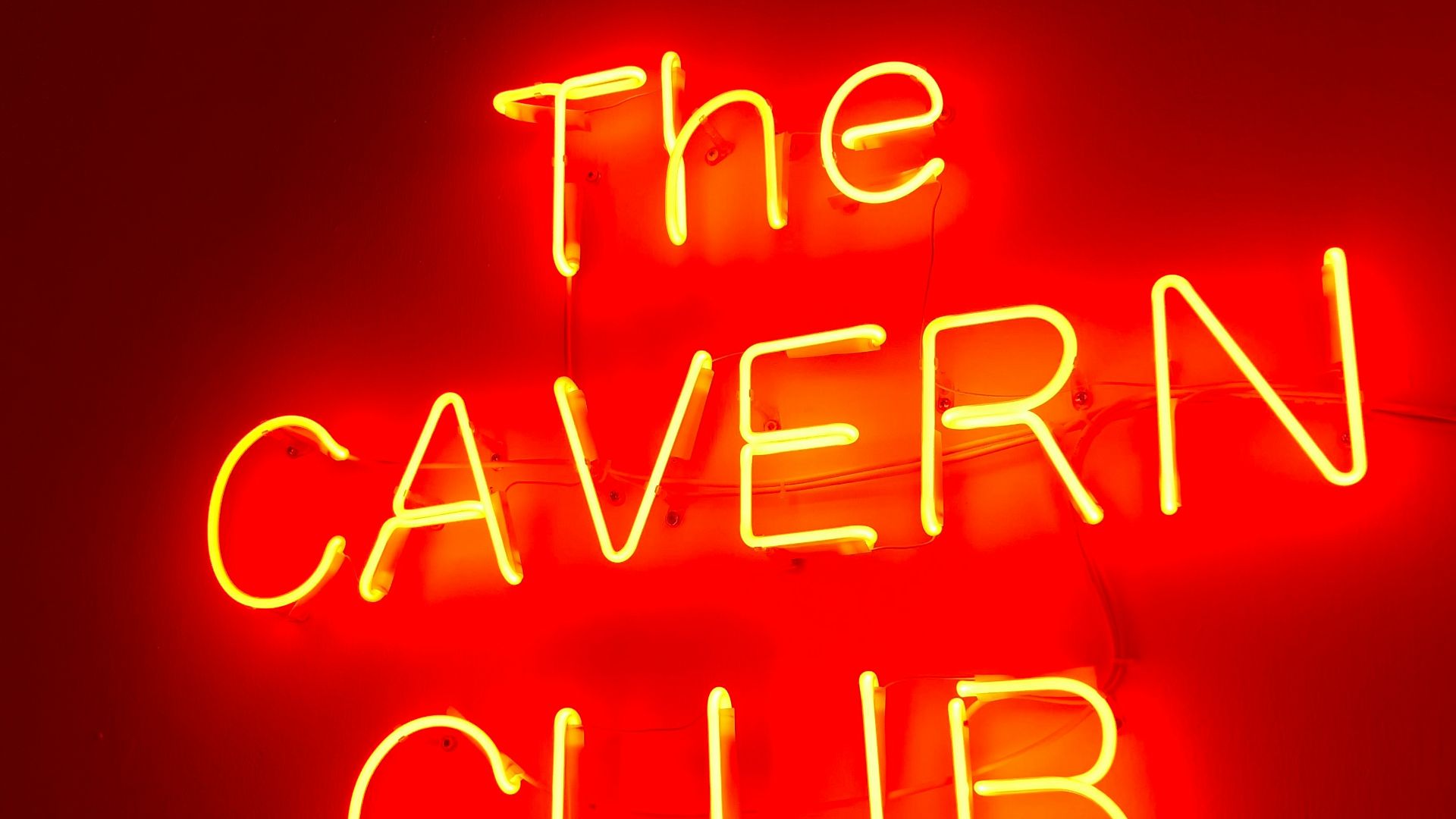 red The Cavern Club LED signage