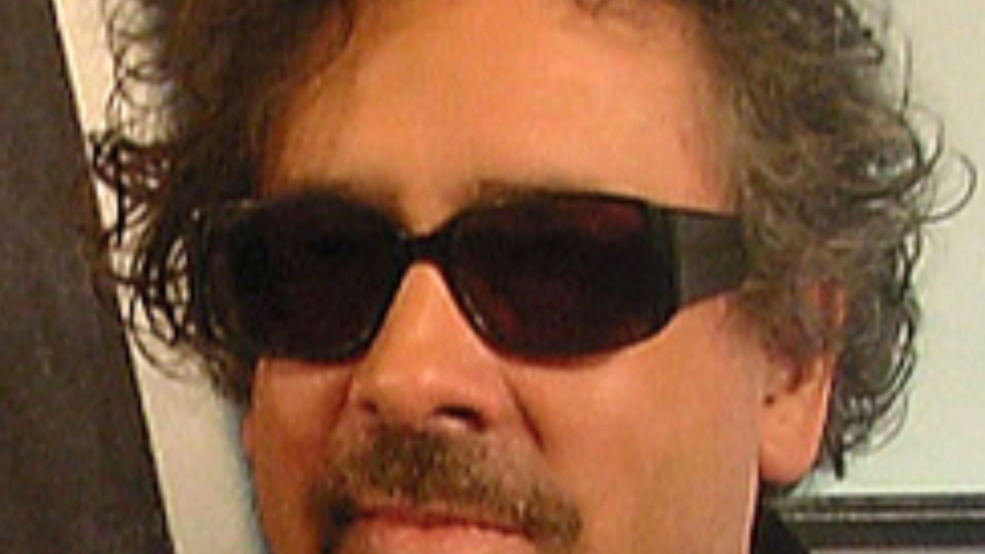 File:Tim Burton 01 cut.jpg