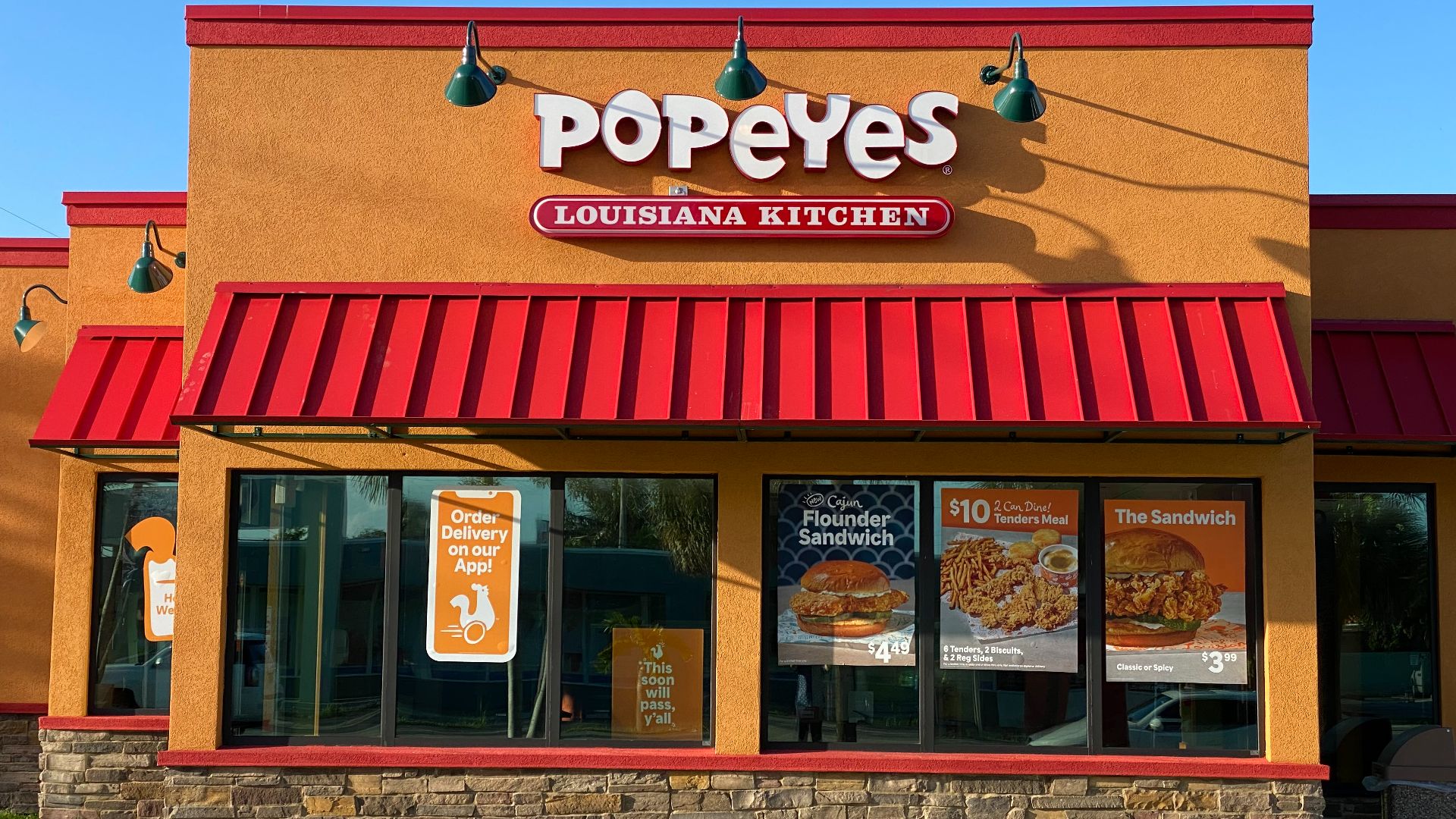 File:Popeyes Louisiana Kitchen (51195358373).jpg