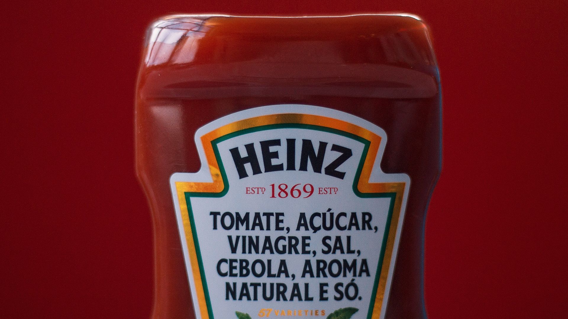1869 Heinz tomato ketchup bottle close-up photography