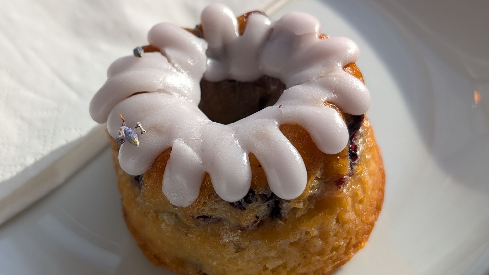 File:Lemon Blueberry Bundt Cake - The Flour Pot Bakery 2025-04-18.jpg