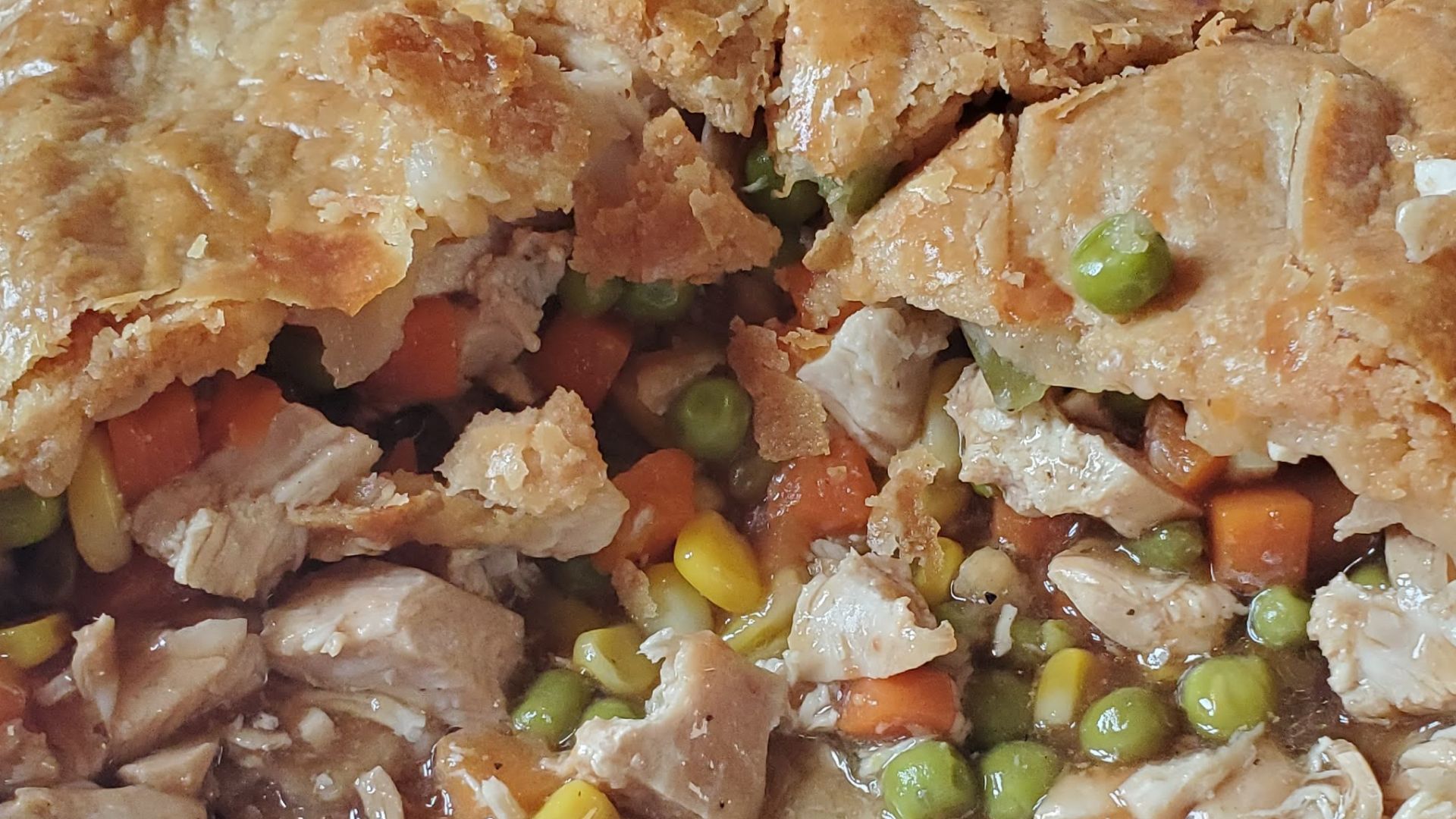 File:Chicken Pot Pie, cut open.jpg