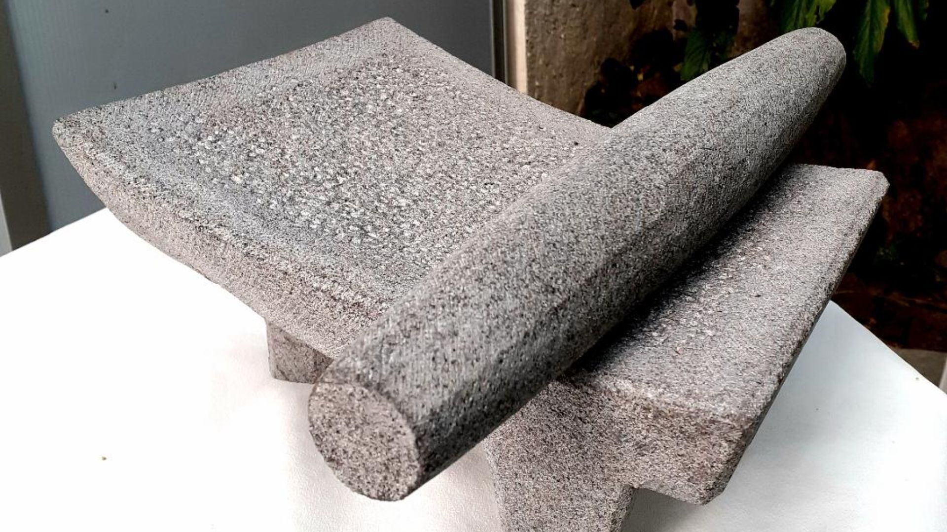 File:Metate factura contemporánea.jpg