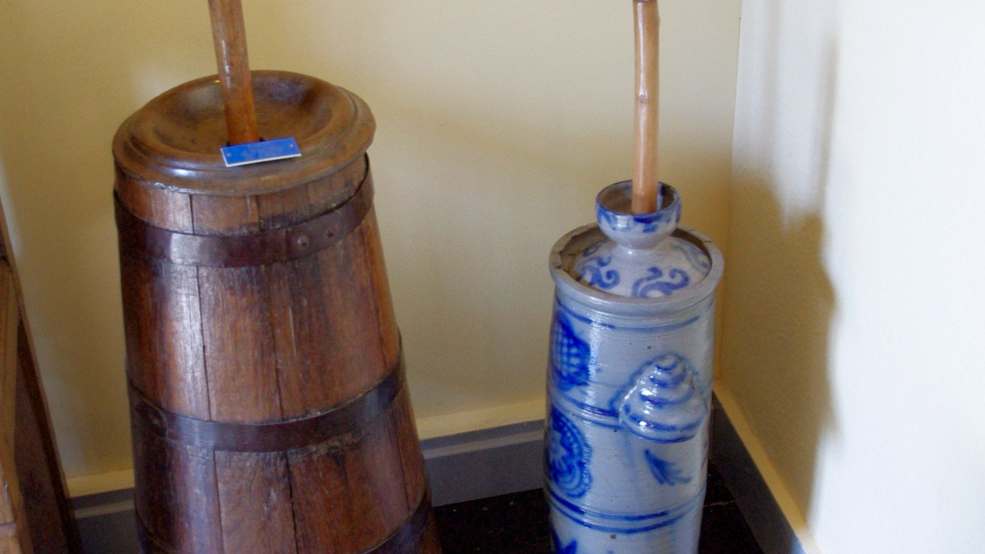 File:Huy 136 musee barattes.JPG