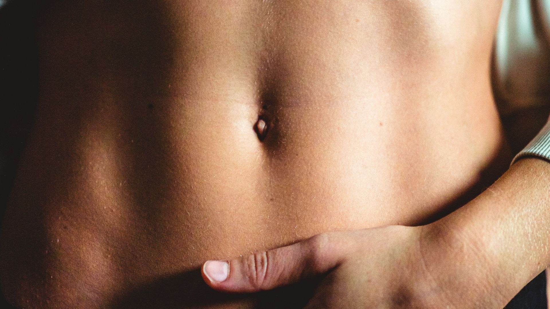 woman wearing black panty