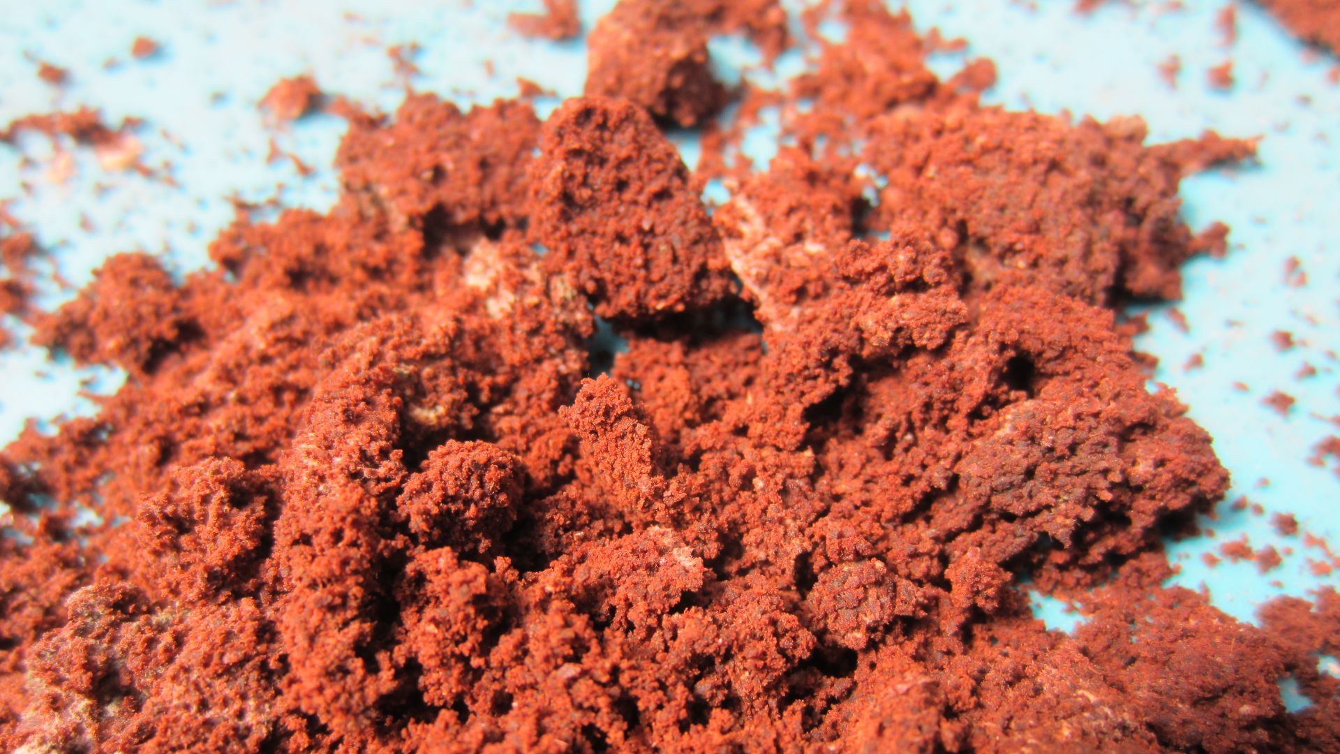 File:Used coffee grounds.JPG
