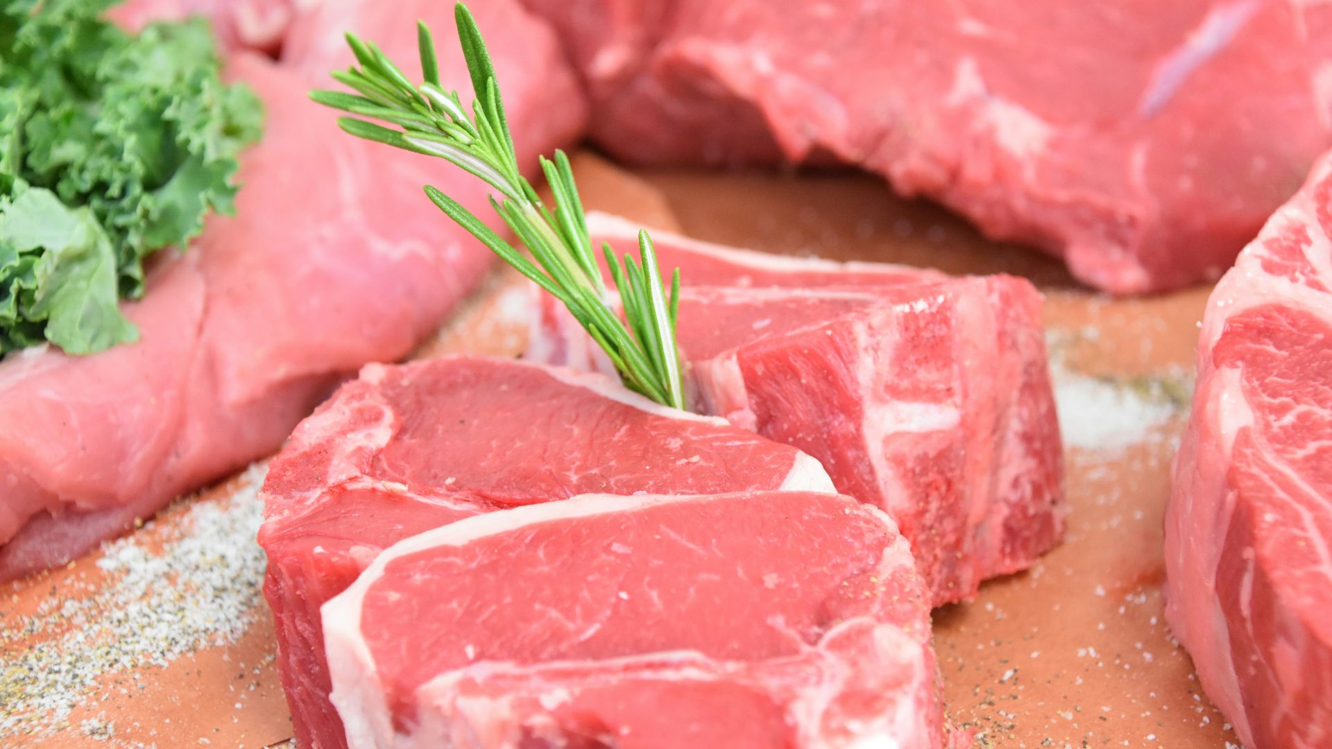 raw meat with green leaves