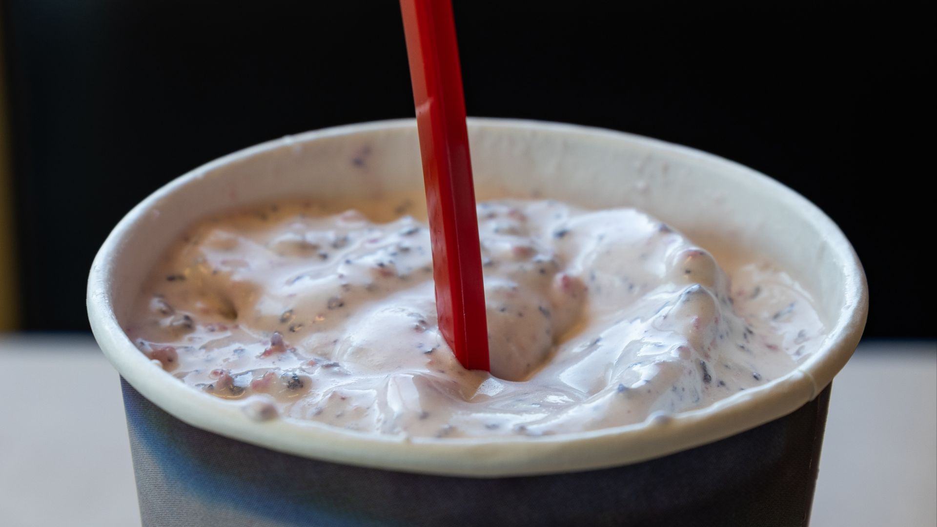 File:Cotton Candy Blizzard, Dairy Queen, Kingsville, Ontario, 2025-06-29.jpg
