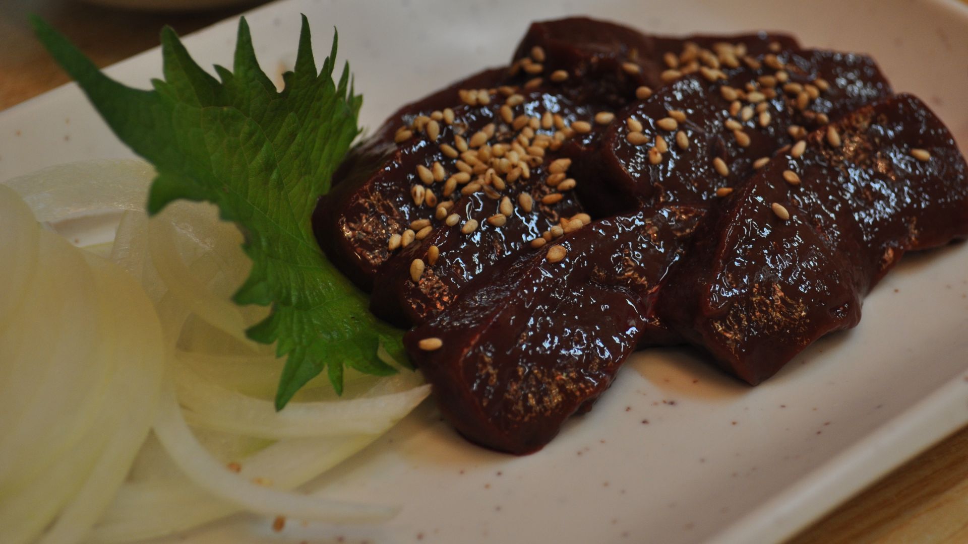 File:Beef liver sashimi.JPG
