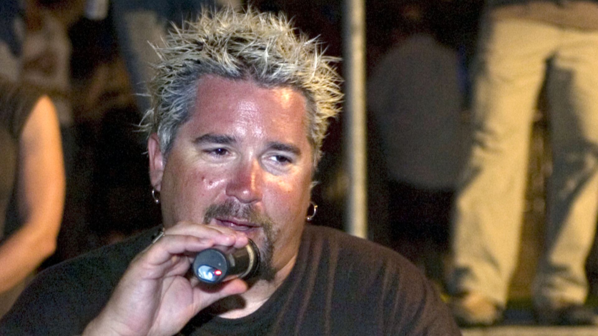 File:Guy Fieri at Guantanamo in 2008 2.jpg