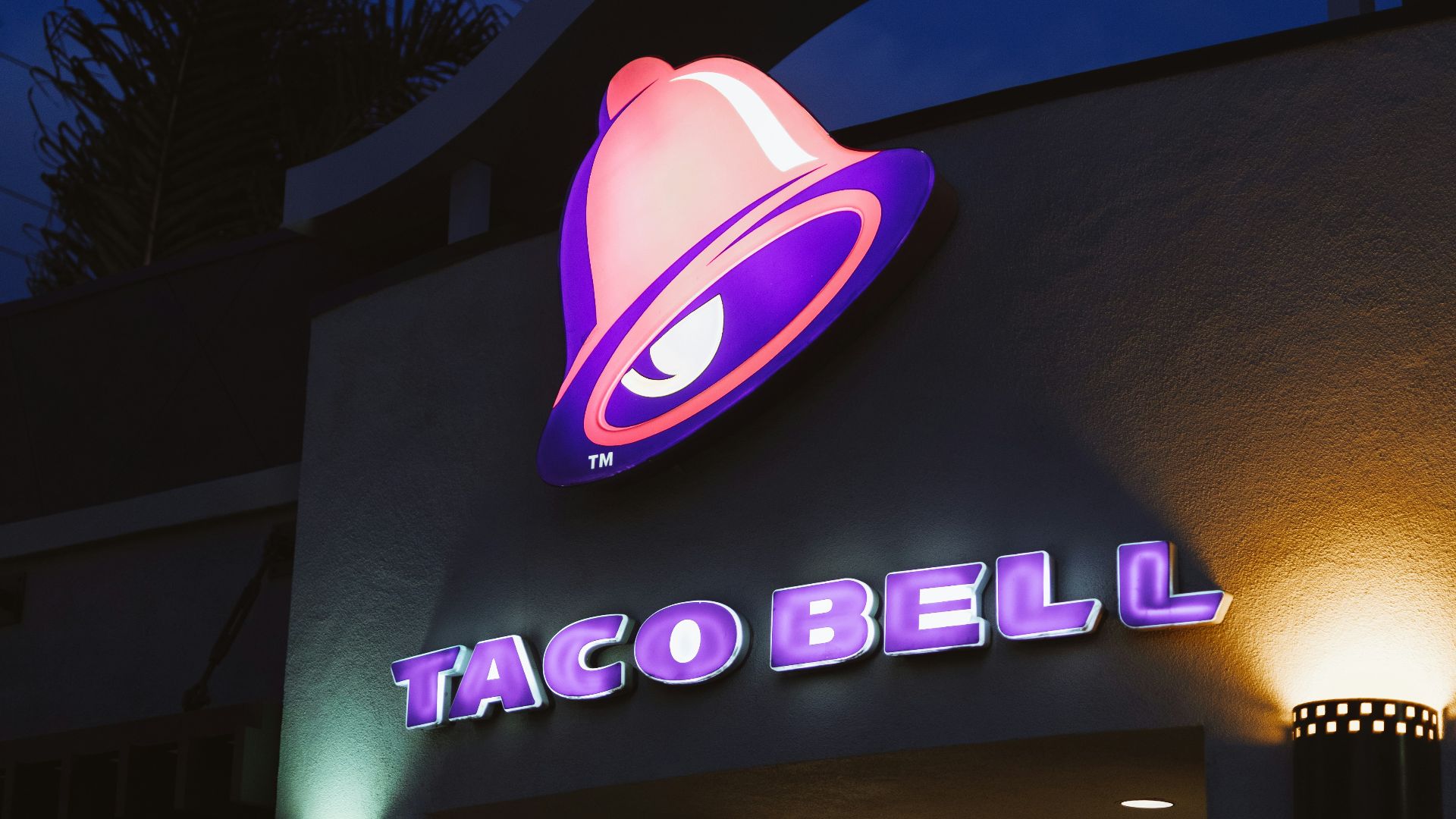 UNKs coffee shop during night time