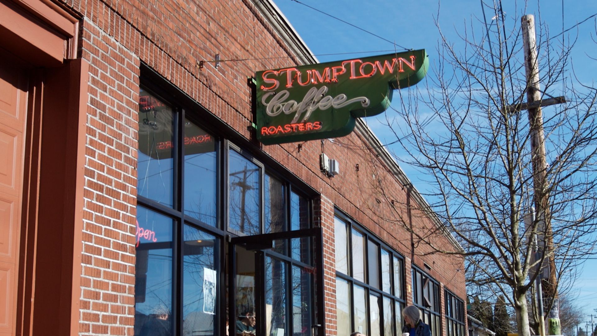 File:StumptownCoffeeDivision.jpg