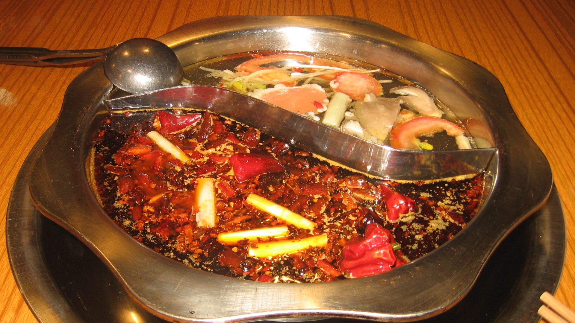 File:Chongqing Hot Pot.jpg