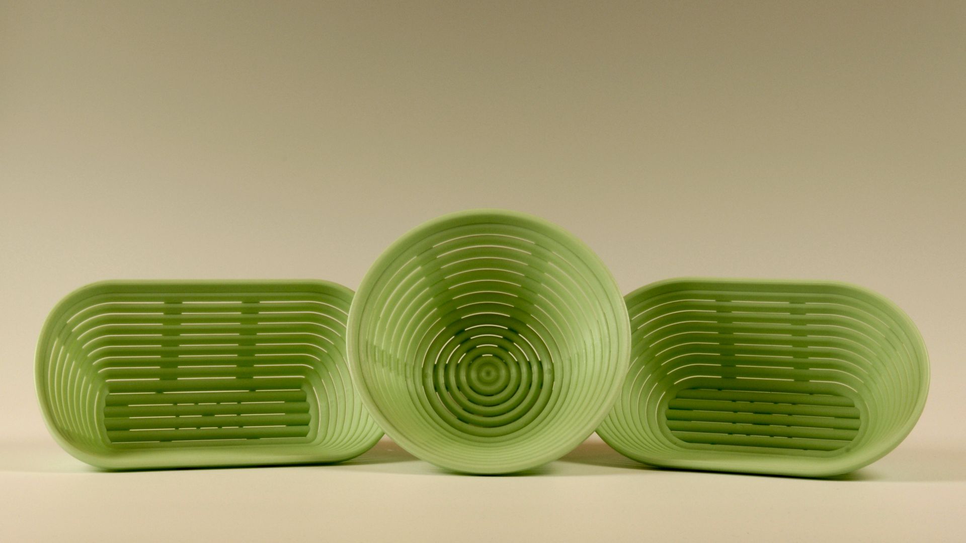 File:Birnbaum Gärkörbchen.jpg