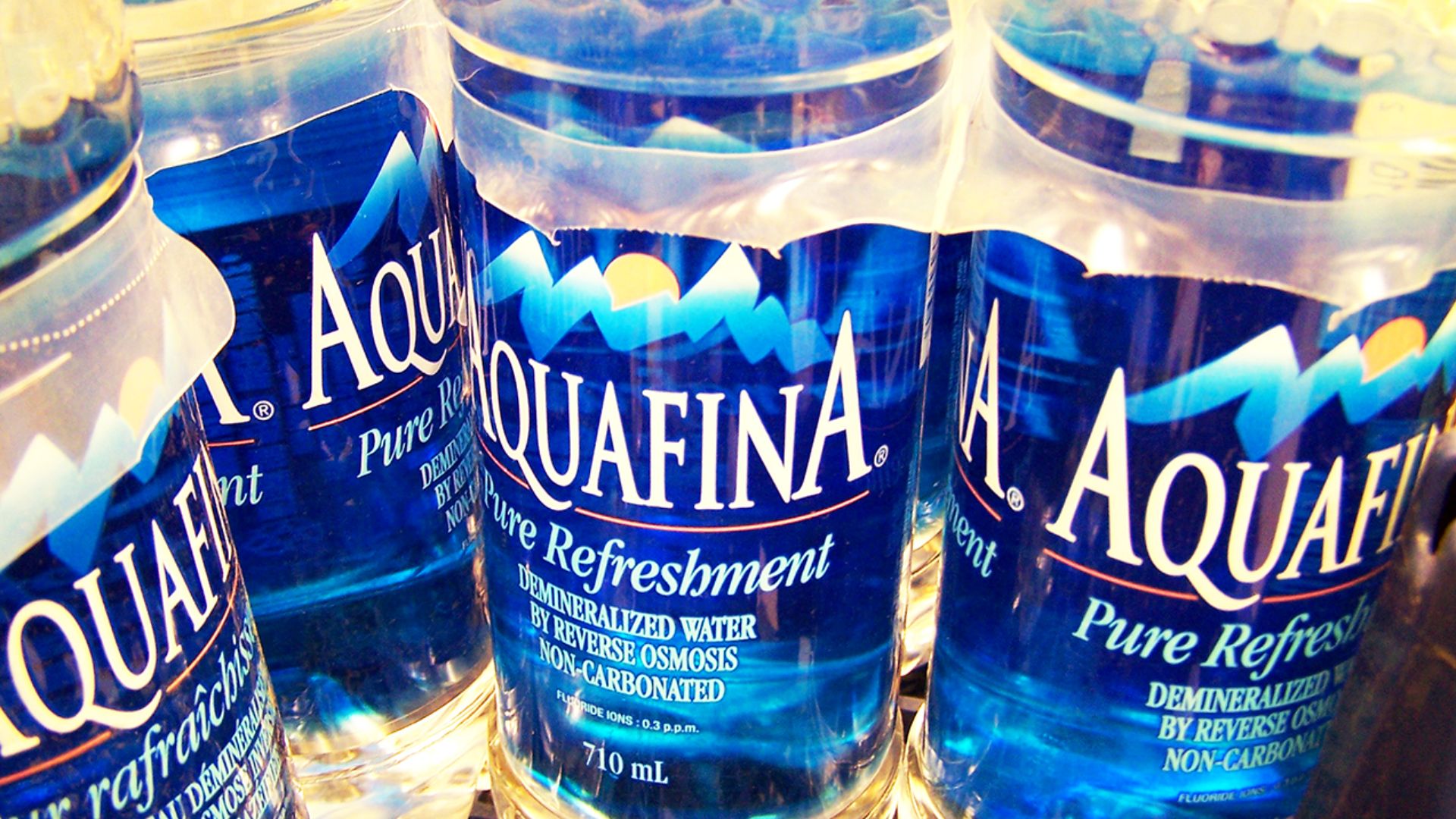 File:Aquafina... (134463728).jpg
