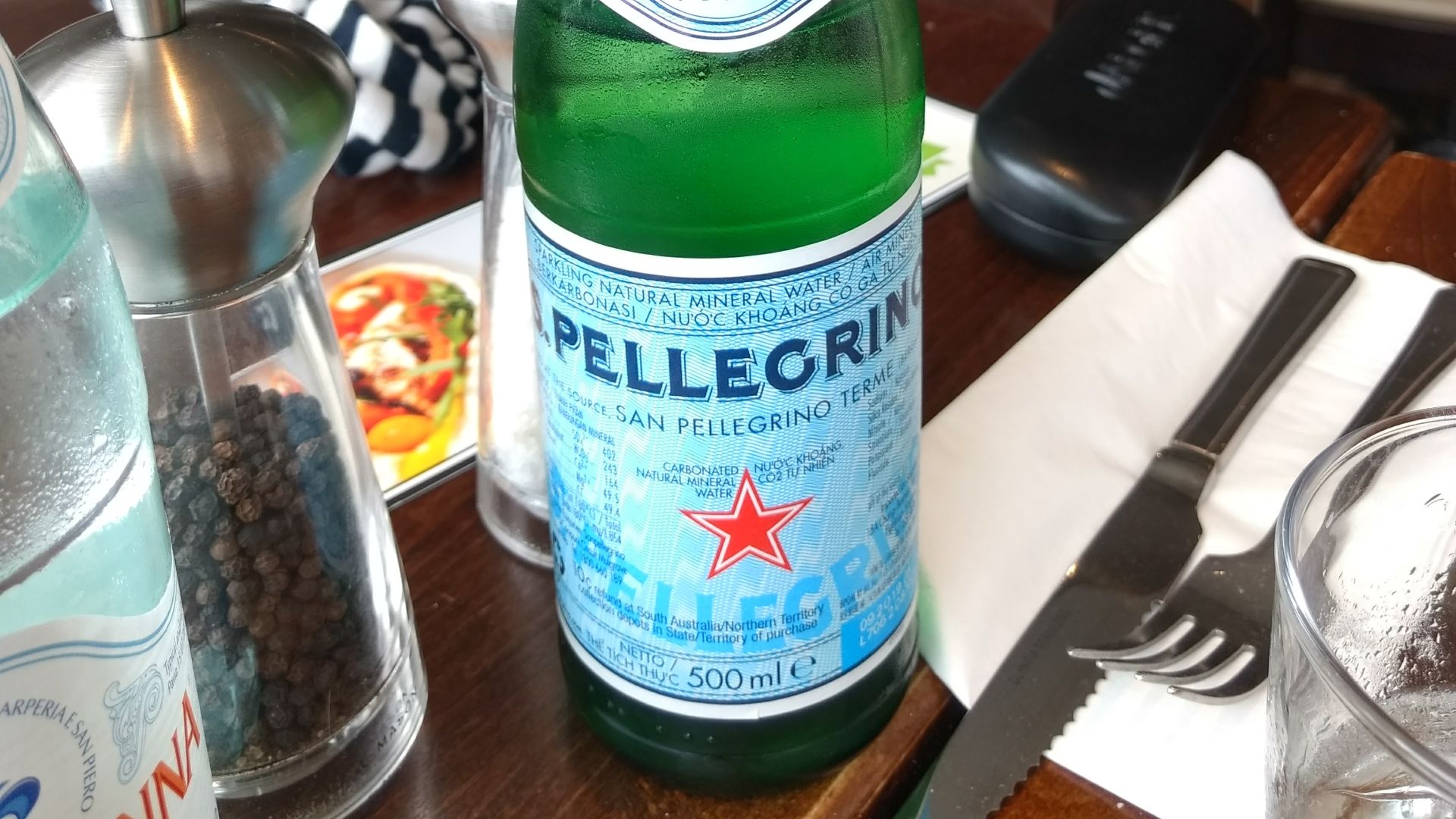 File:San Pellegrino 500ml bottle.jpg