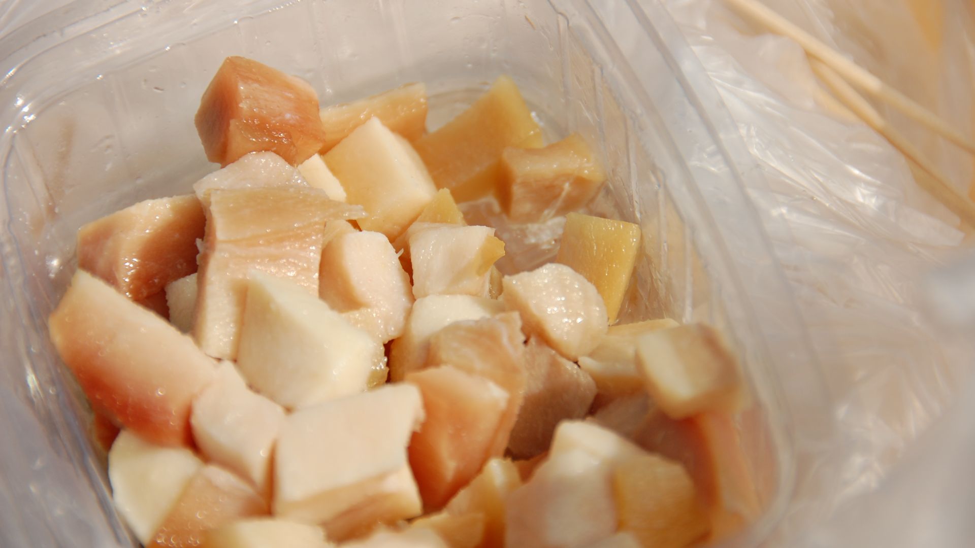 File:Kæstur Hákarl (2687588405).jpg