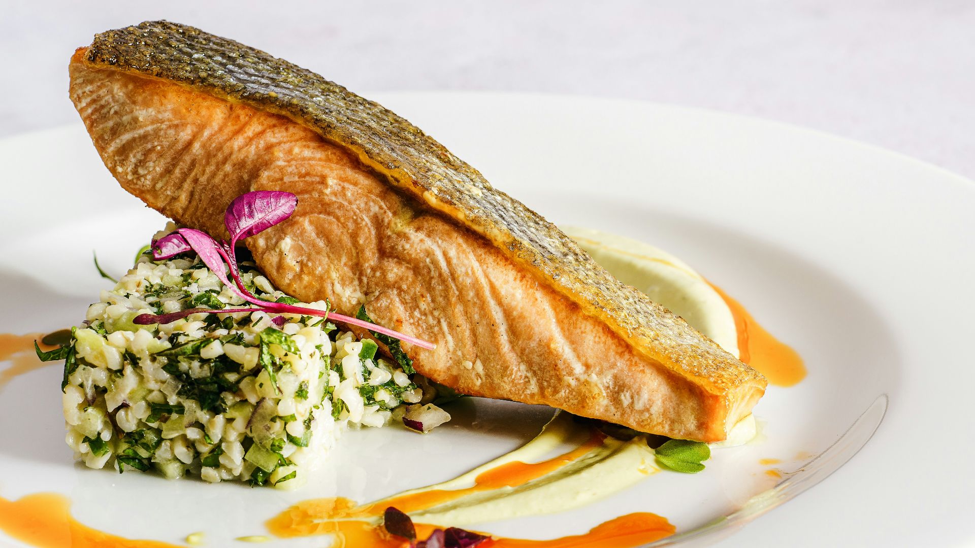 sliced bread on white ceramic plate