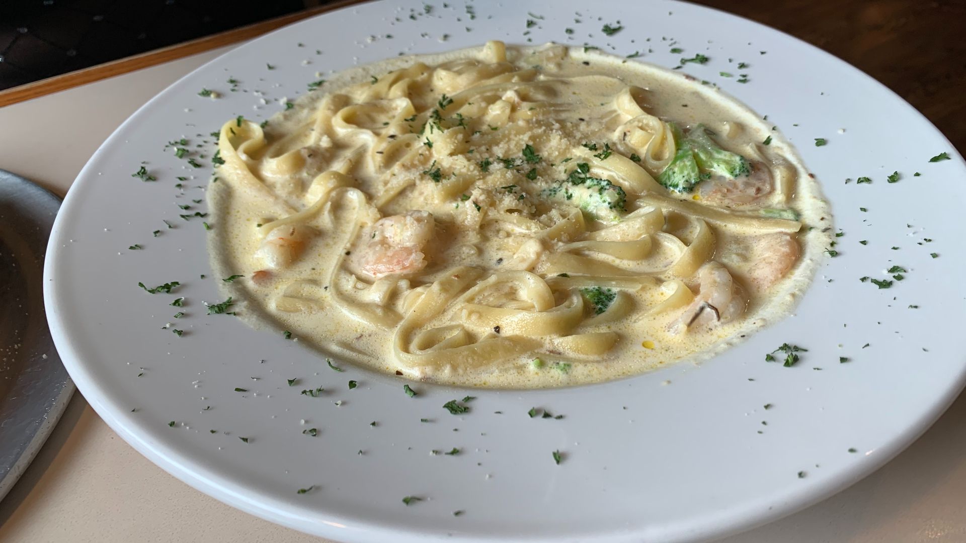 File:Pasta Alfredo venezolana.jpg