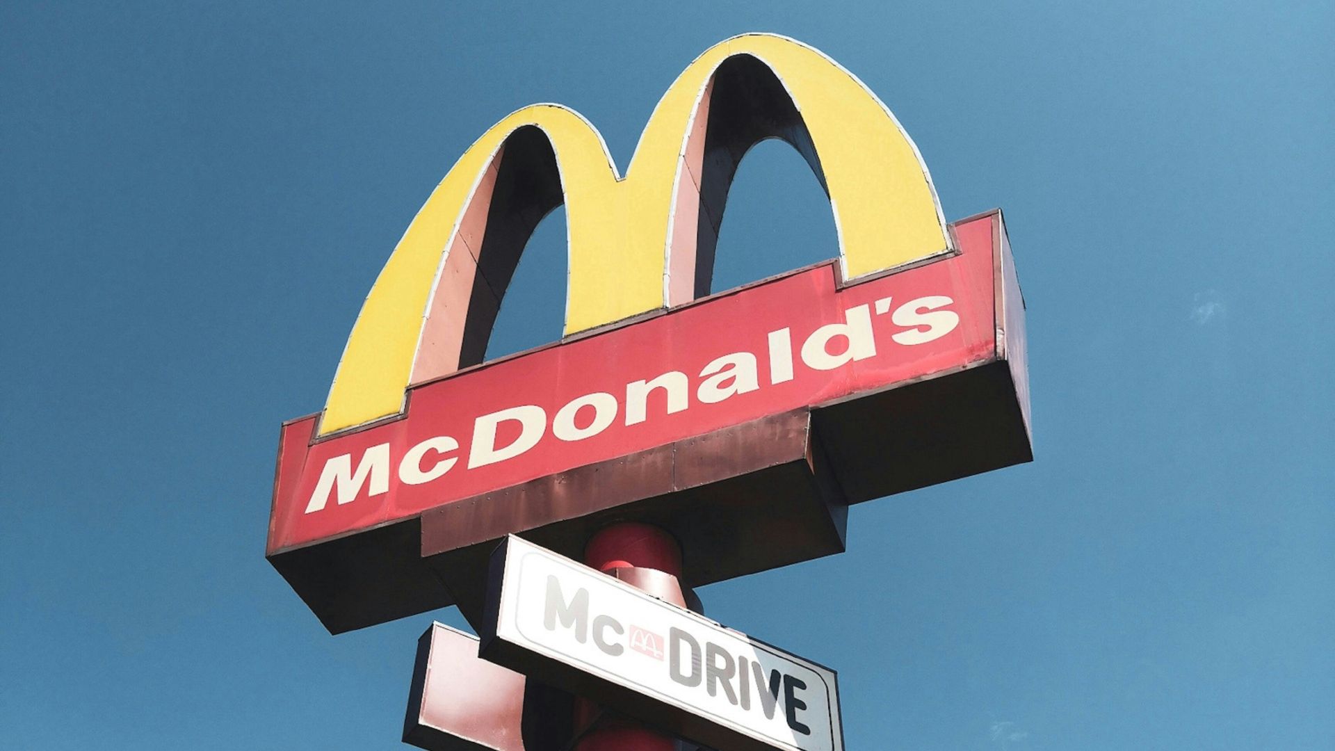 McDonald's sign post