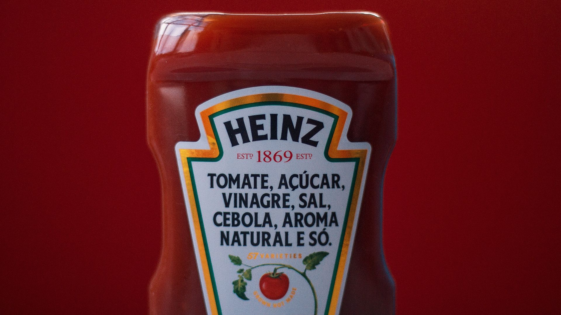 1869 Heinz tomato ketchup bottle close-up photography