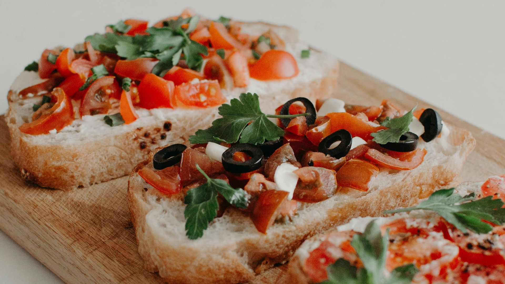 baked bread sandwich