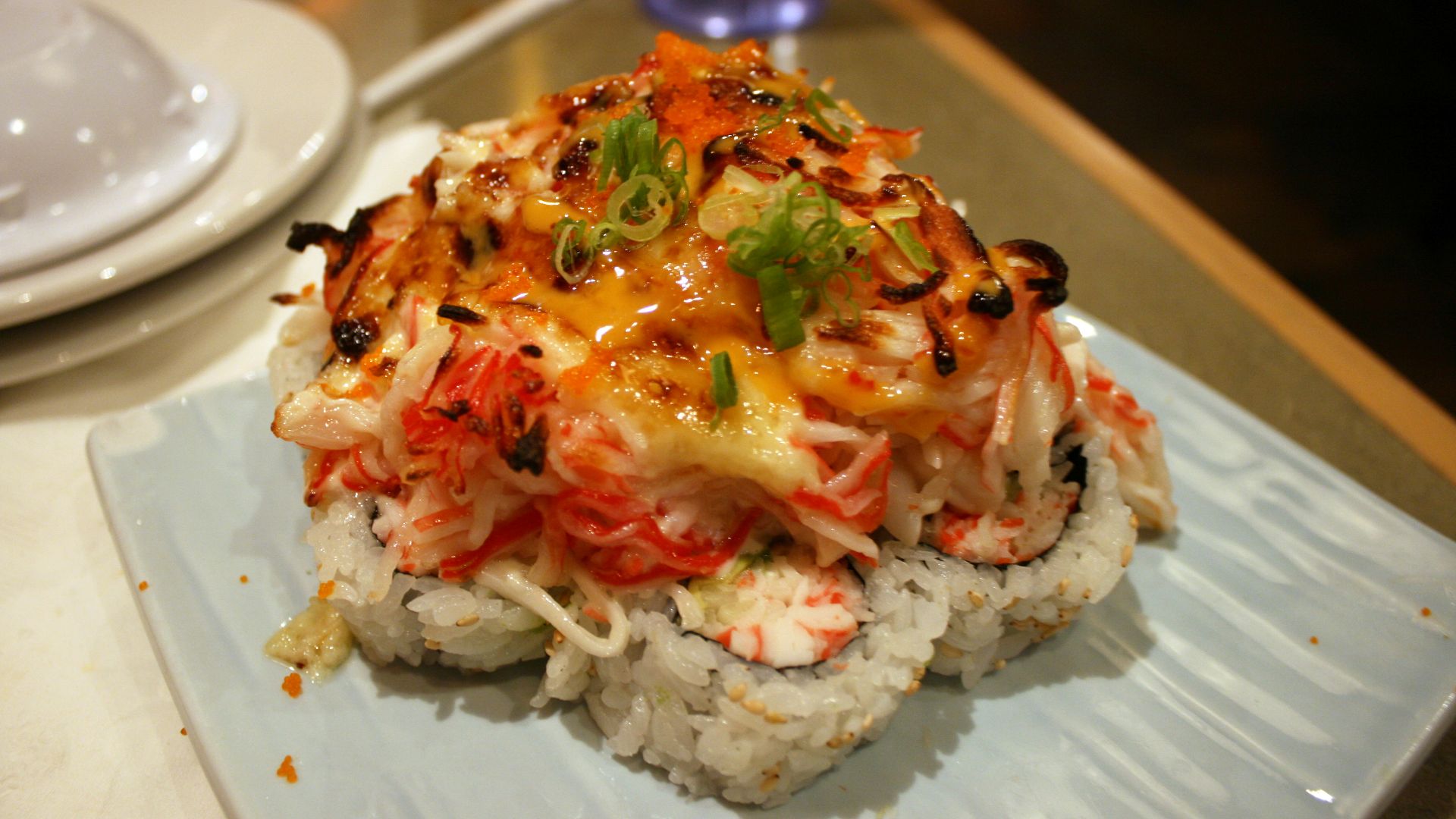 File:Sushi 101 - Volcano Roll (4734845489).jpg