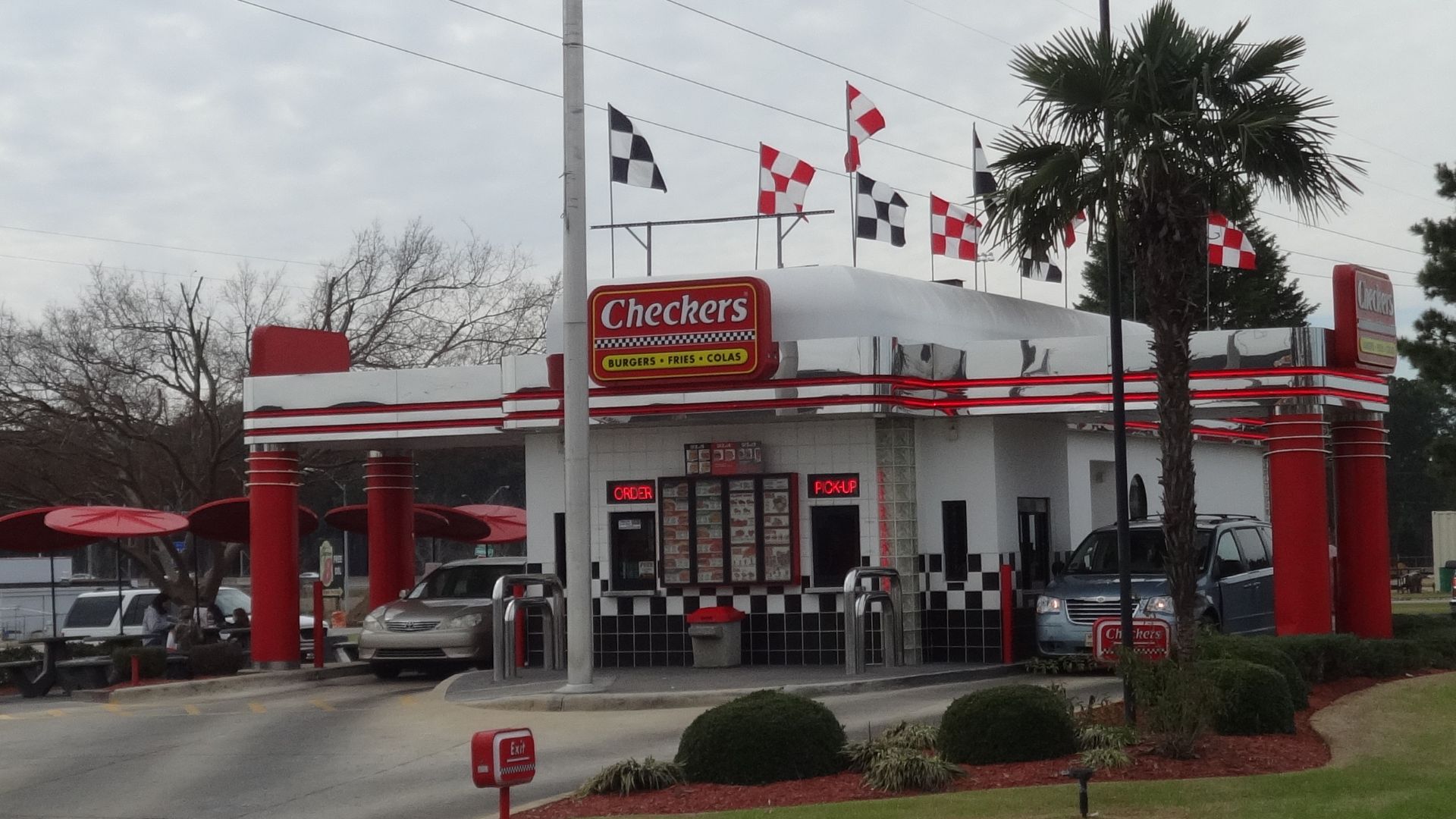 File:Checkers, Tifton.JPG