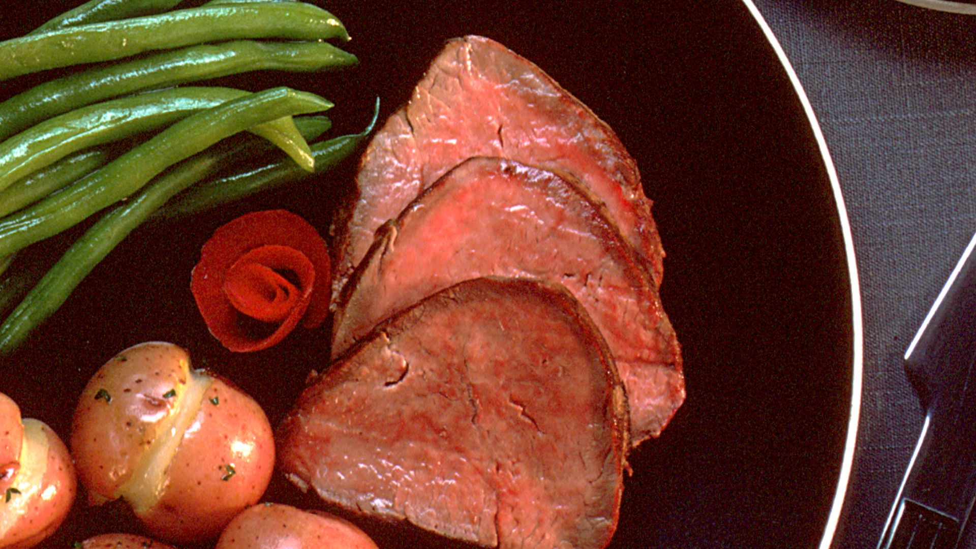 File:NCI Visuals Food Meal Dinner.jpg