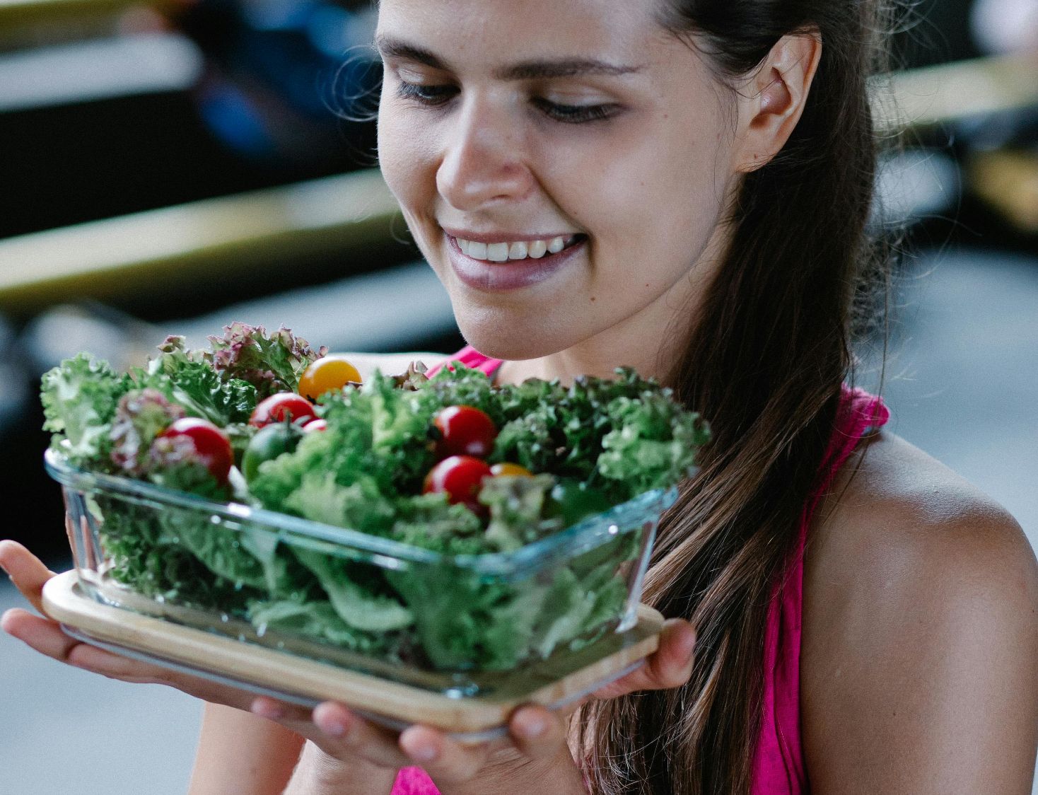 10 Signs You Aren't Eating Enough Fiber & 10 Signs You're Eating Way ...