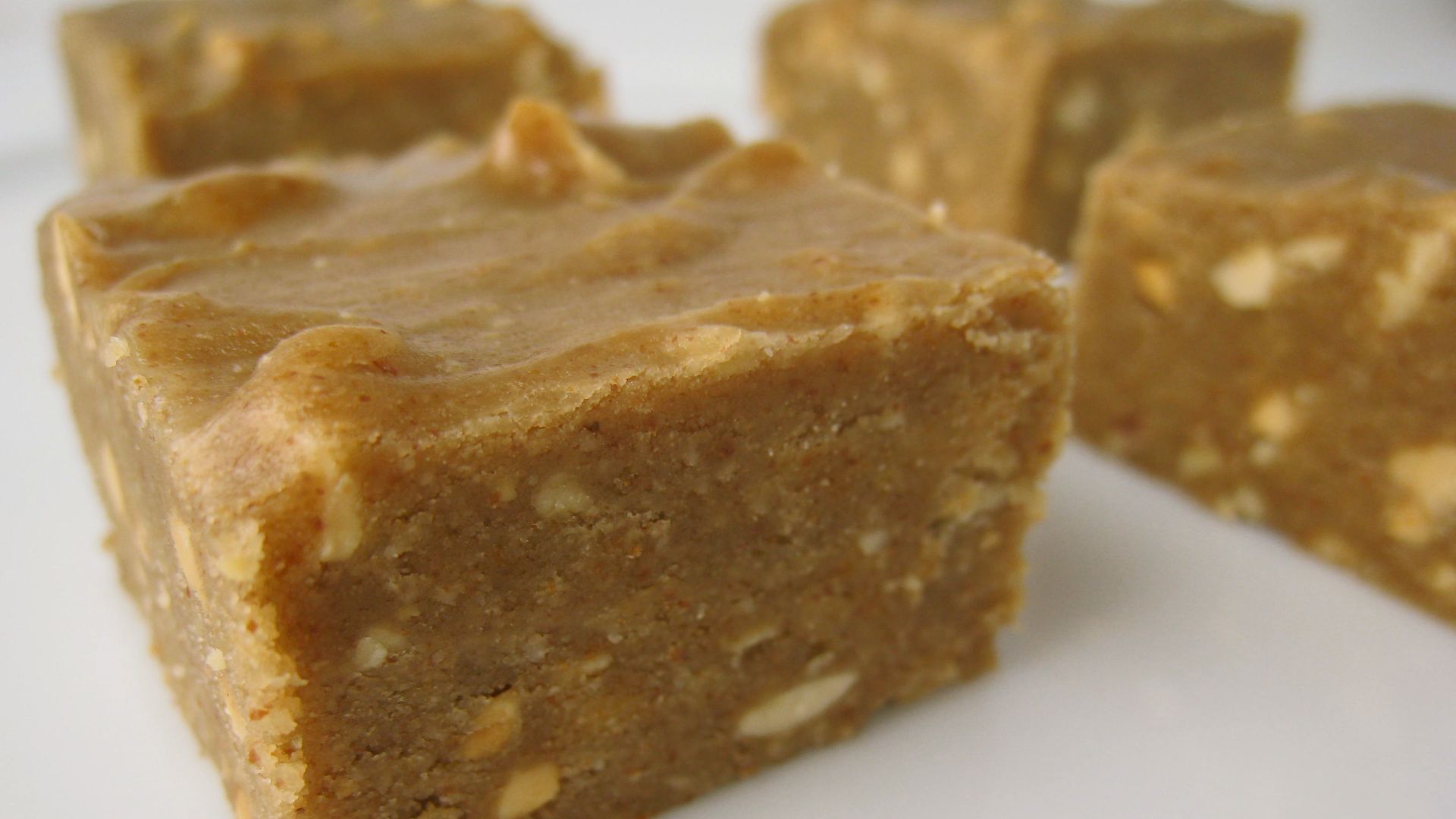 File:Vegan Peanut Butter Maple Fudge.jpg