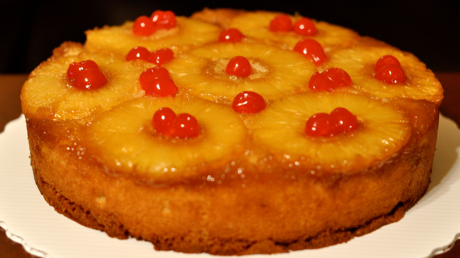 File:Pineapple-upside-down-cake.jpg
