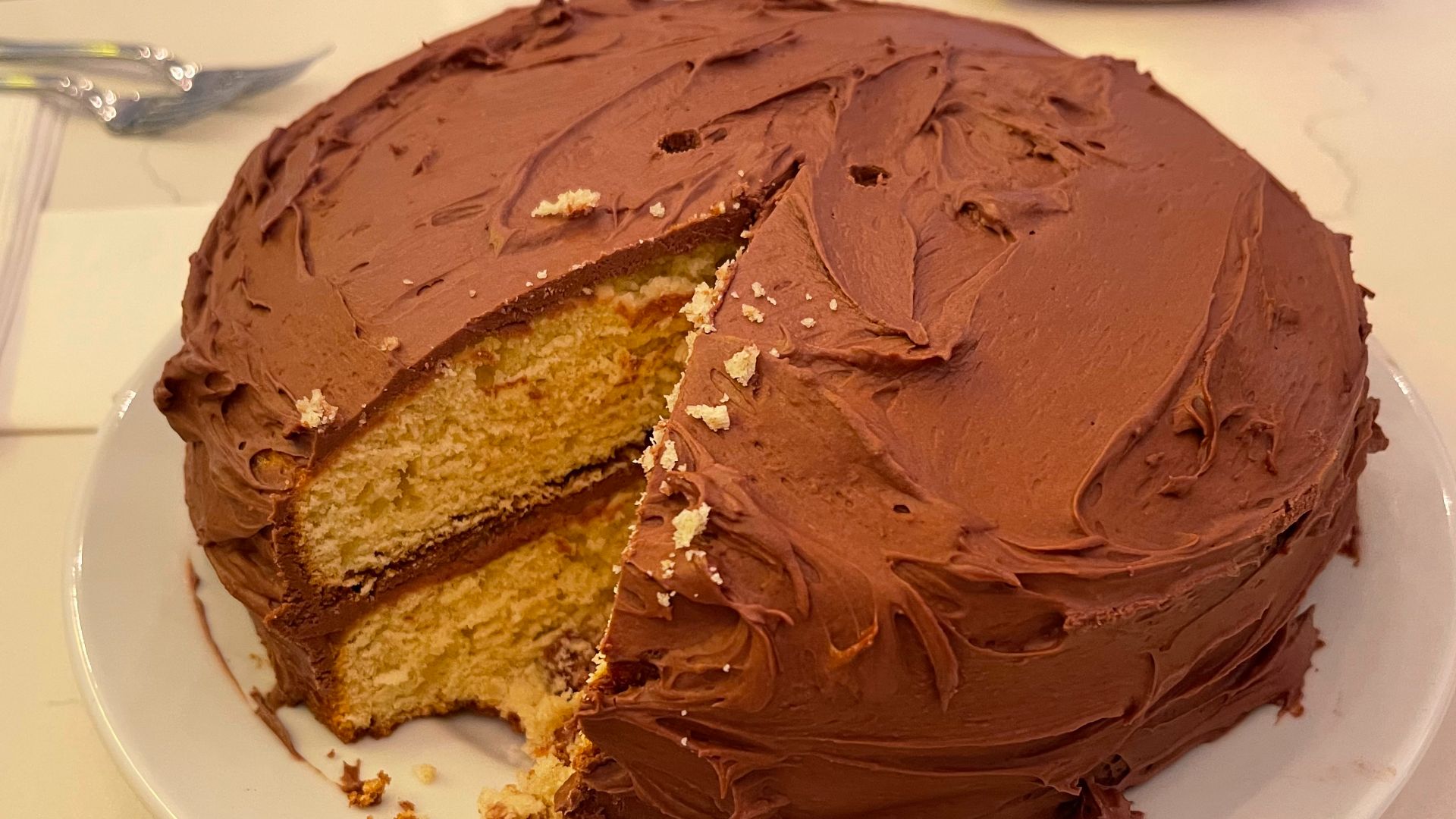 File:Birthday cake - August 2022 - Sarah Stierch.jpg