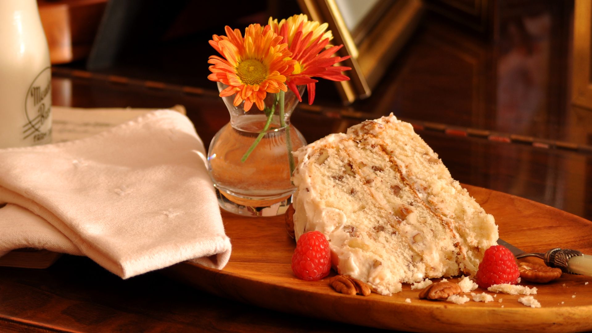 File:Dulcimer with dessert (10138508746).png