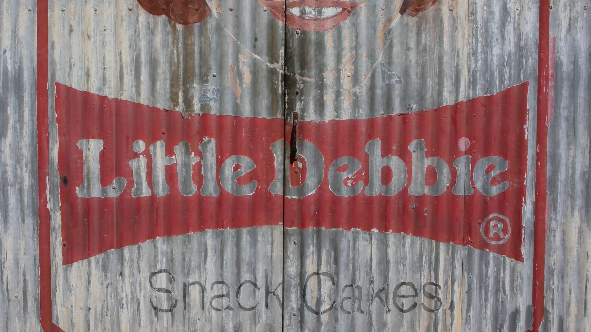 File:Little Debbie Snack Cakes.jpg